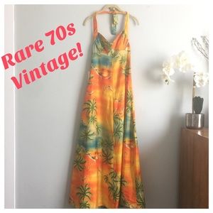 RARE Vintage 70s 🏝Paradise Halter Maxi Dress